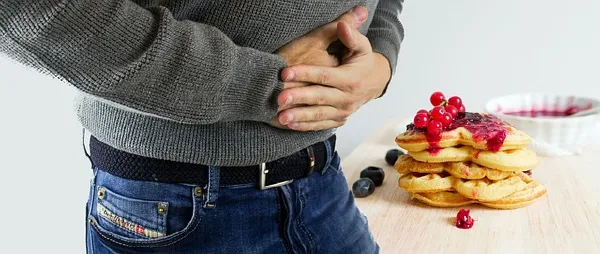 揭开胃部不适的真相：胃食管反流及其他常见相关疾病